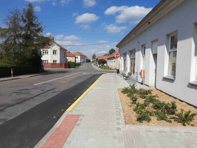 Zvýšení bezpečnosti dopravy v obci Horní Ředice rekonstrukcí chodníků podél silnice III/3051
